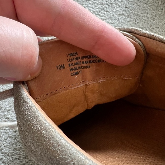 Sofft Arianna Sneakers Shoes Women's Size 10 Metallic Gold Leather Lace Up - Picture 5 of 5